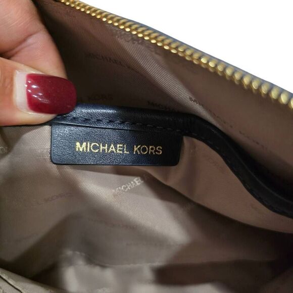 Michael Kors Wristlet Bag Women's Large Black White Gingham Designer‎ Zip Pouch - Picture 7 of 9